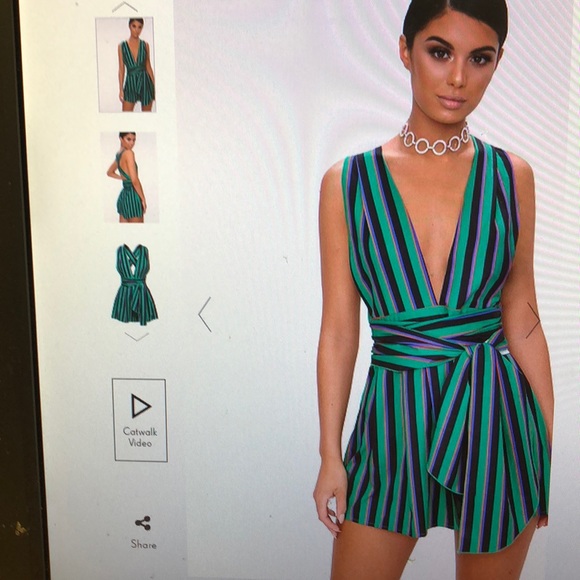 Green romper - Picture 2 of 4